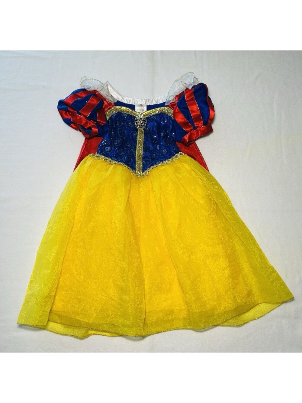 Disney Store Snow White Costume With Puffy Sleeves Girls’ Size 4 halloween